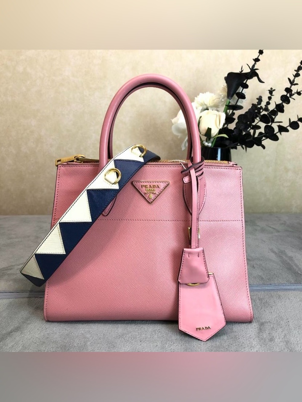 Prada Paradigme Pink Saffiano Shoulder Hand Bag Medium